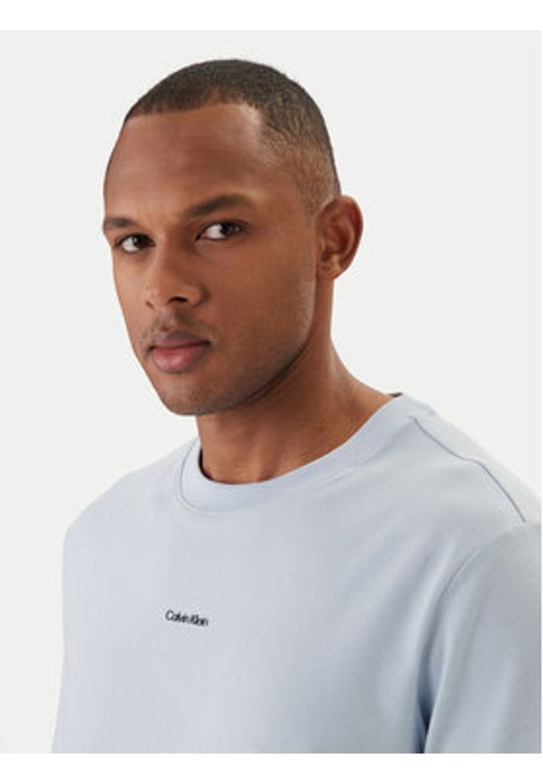 Calvin Klein T-Shirt LV04LC241G Błękitny Regular Fit. Kolor: niebieski. Materiał: bawełna