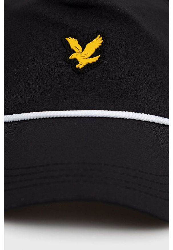 Lyle & Scott czapka kolor czarny z aplikacją. Kolor: czarny. Materiał: materiał, tkanina. Wzór: aplikacja