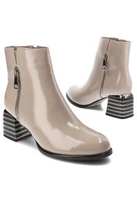 Beżowe Botki S.Barski Eleganckie Obuwie Damskie. Kolor: beżowy. Materiał: materiał. Obcas: na obcasie. Styl: elegancki. Wysokość obcasa: średni #6