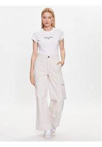 Tommy Jeans T-Shirt DW0DW16145 Biały Regular Fit. Kolor: biały. Materiał: syntetyk, bawełna