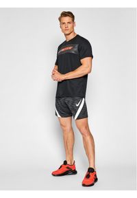 Nike Szorty sportowe Strike 21 CW5850 Czarny Regular Fit. Kolor: czarny