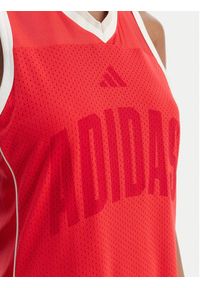 Adidas - adidas Sukienka codzienna Stadium KC4998 Czerwony Slim Fit. Okazja: na co dzień. Kolor: czerwony. Materiał: syntetyk. Typ sukienki: proste. Styl: casual #4