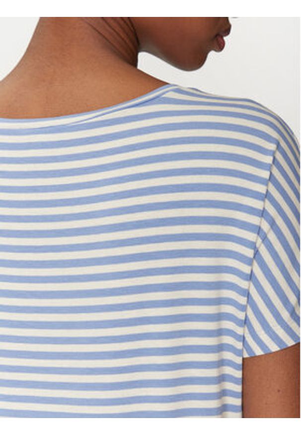 Marella T-Shirt Congo 2515971041 Błękitny Regular Fit. Kolor: niebieski. Materiał: wiskoza