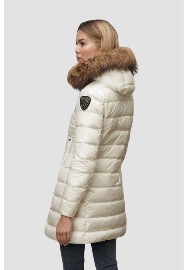 Blauer USA - BLAUER Biała damska kurtka Kristin Raincoat Long Jackets. Kolor: biały. Materiał: puch, poliamid