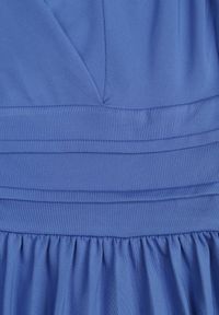 Born2be - Niebieska Sukienka Midi Bez Rękawów z Plisowanym Dołem Dreana. Kolor: niebieski. Długość rękawa: bez rękawów. Styl: elegancki. Długość: midi #7