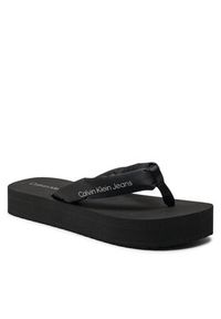 Calvin Klein Jeans Japonki Beach Sandal Flatform Padded Ny YW0YW01400 Czarny. Kolor: czarny. Materiał: materiał #4