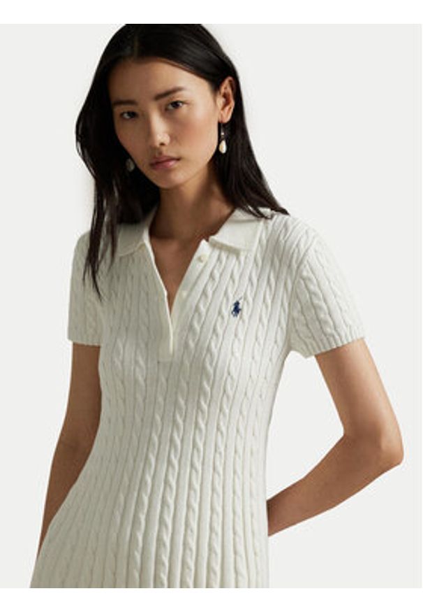 Polo Ralph Lauren Sukienka dzianinowa 211966310002 Biały Regular Fit. Typ kołnierza: polo. Kolor: biały. Materiał: bawełna
