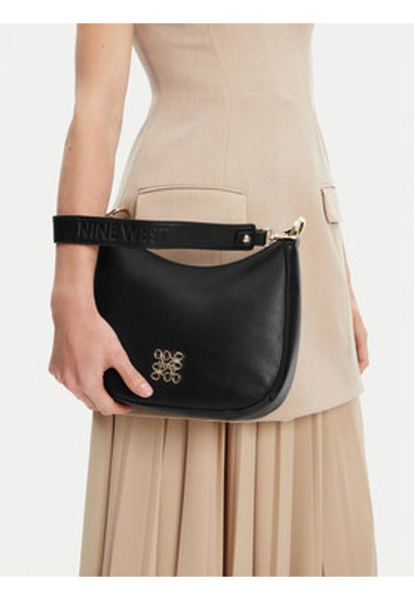 Nine West Torebka CEO-NANCY-H241690 Czarny. Kolor: czarny