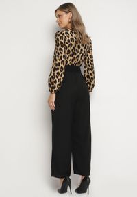 Born2be - Brązowo-Czarny Kombinezon w Panterkę z Szerokim Paskiem Vaison. Okazja: na co dzień. Kolor: brązowy. Długość rękawa: długi rękaw. Długość: długie. Wzór: motyw zwierzęcy. Styl: casual, klasyczny #5