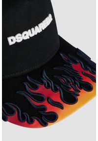 DSQUARED2 Czarna czapka z daszkiem w płomienie. Kolor: czarny