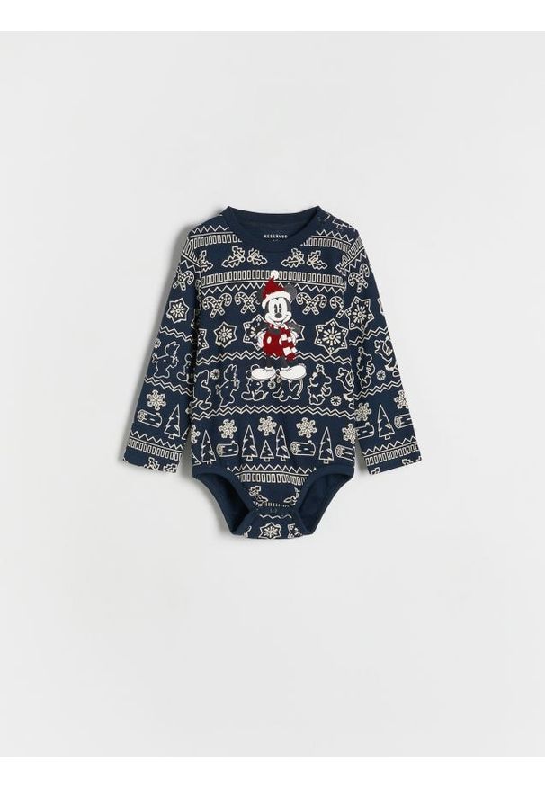 Reserved - Bawełniane body Mickey Mouse - granatowy. Kolor: niebieski. Materiał: bawełna. Wzór: motyw z bajki