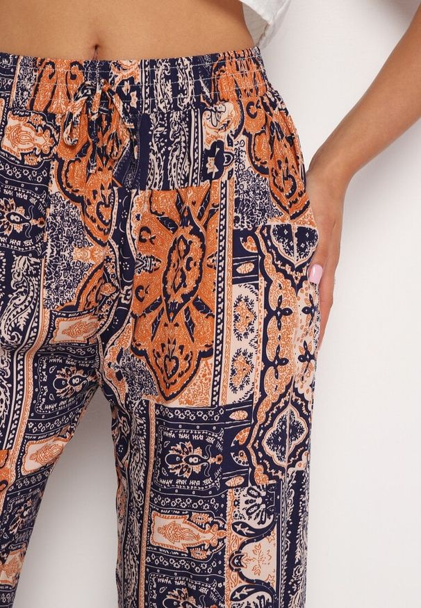 Born2be - Niebiesko-Pomarańczowe Spodnie Palazzo z Wiskozy z Gumką w Talii Lirfea. Okazja: na co dzień. Kolor: niebieski. Materiał: wiskoza. Styl: boho, klasyczny, elegancki, casual