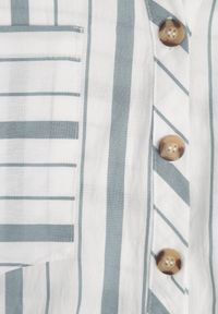 Born2be - Jasnoniebieska Letnia Koszula Oversize z Bawełny w Paski z Nietoperzowymi Rękawami Sheilla. Okazja: na co dzień. Kolor: niebieski. Materiał: bawełna. Wzór: paski. Sezon: lato. Styl: elegancki, casual #4