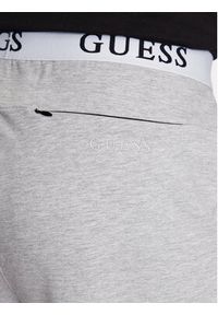 Guess Joggery U3YB00 KBS91 Szary Regular Fit. Kolor: szary. Materiał: bawełna #3