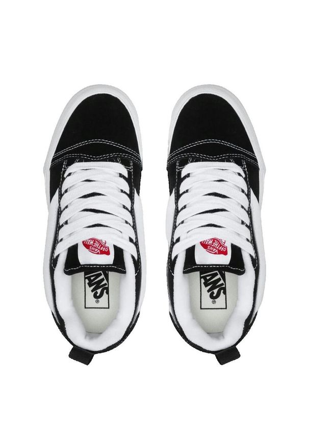 Tenisówki Vans Model Knu Stack Kolor Czarny. Okazja: na co dzień. Kolor: czarny. Materiał: zamsz, syntetyk, materiał. Sezon: lato. Sport: skateboard