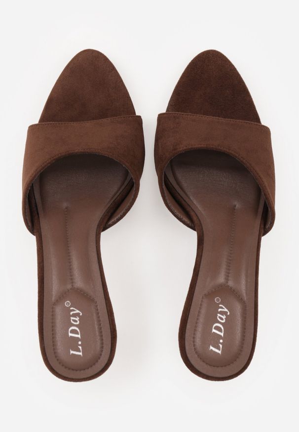 Born2be - Brązowe Klapki na Lakierowanej Szpilce Felesh. Okazja: na co dzień. Kolor: brązowy. Materiał: lakier. Styl: casual, klasyczny, elegancki