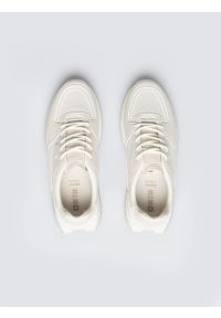 Big-Star - Sneakersy damskie ze skóry ekologicznej beżowe NN274A088 801. Okazja: na spacer, na co dzień. Nosek buta: okrągły. Kolor: beżowy. Materiał: skóra ekologiczna. Wzór: gładki. Sport: turystyka piesza #5