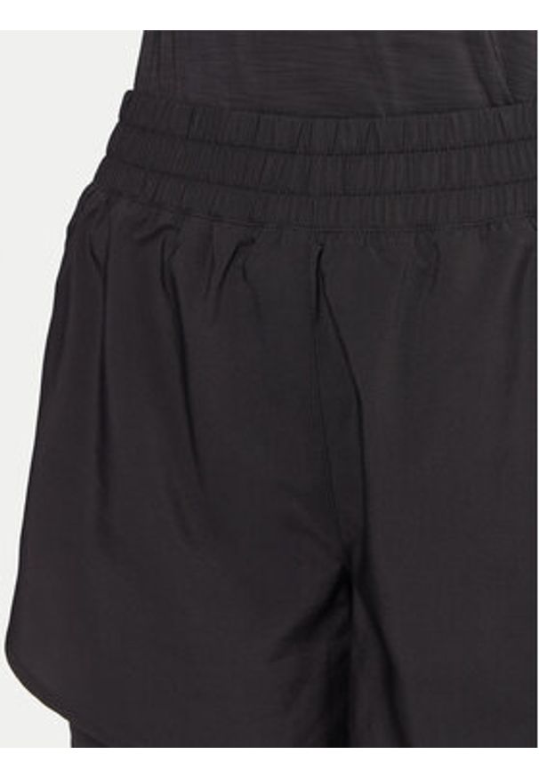 Reebok Szorty sportowe RK25186CCW Czarny Slim Fit. Kolor: czarny. Materiał: syntetyk
