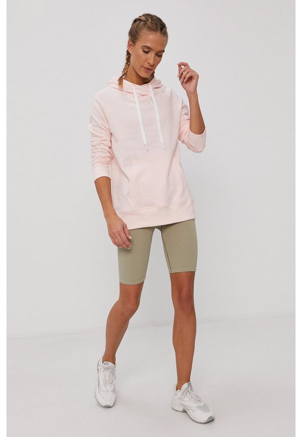 Under Armour - Bluza. Okazja: na co dzień. Typ kołnierza: kaptur. Kolor: różowy. Materiał: dzianina. Długość rękawa: długi rękaw. Długość: długie. Styl: casual