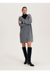 Reserved - Dzianinowa sukienka oversize - szary. Kolor: szary. Materiał: dzianina. Typ sukienki: oversize #1