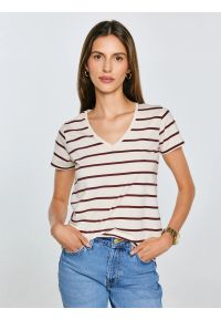 Big-Star - Koszulka damska z dekoltem v-neck w paski kremowa Retina 103. Okazja: na co dzień, na spacer. Typ kołnierza: dekolt w kształcie V. Kolor: biały. Materiał: len, denim, bawełna. Wzór: paski. Styl: klasyczny, casual