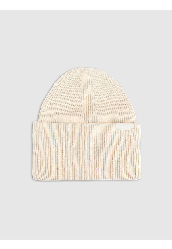 4f - 4F Czapka beanie uniseks - beżowa Uniwersalny. Kolor: beżowy. Materiał: wiskoza, materiał, dzianina. Sezon: zima. Styl: klasyczny, sportowy, casual