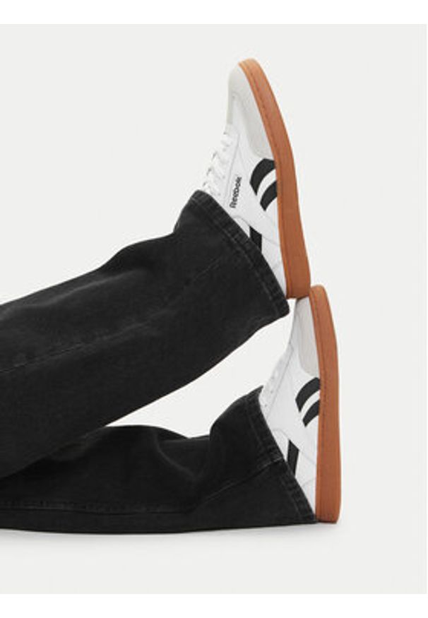 Reebok Sneakersy FORTE LOUNGER AR30252WWBT Biały. Kolor: biały. Materiał: skóra