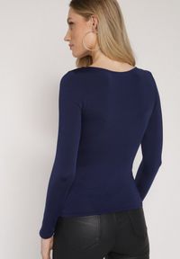 Born2be - Granatowa Bluzka Alexusi. Okazja: na co dzień, do pracy. Kolor: niebieski. Materiał: materiał, wiskoza, jeans. Długość rękawa: długi rękaw. Długość: długie. Styl: klasyczny, casual #5