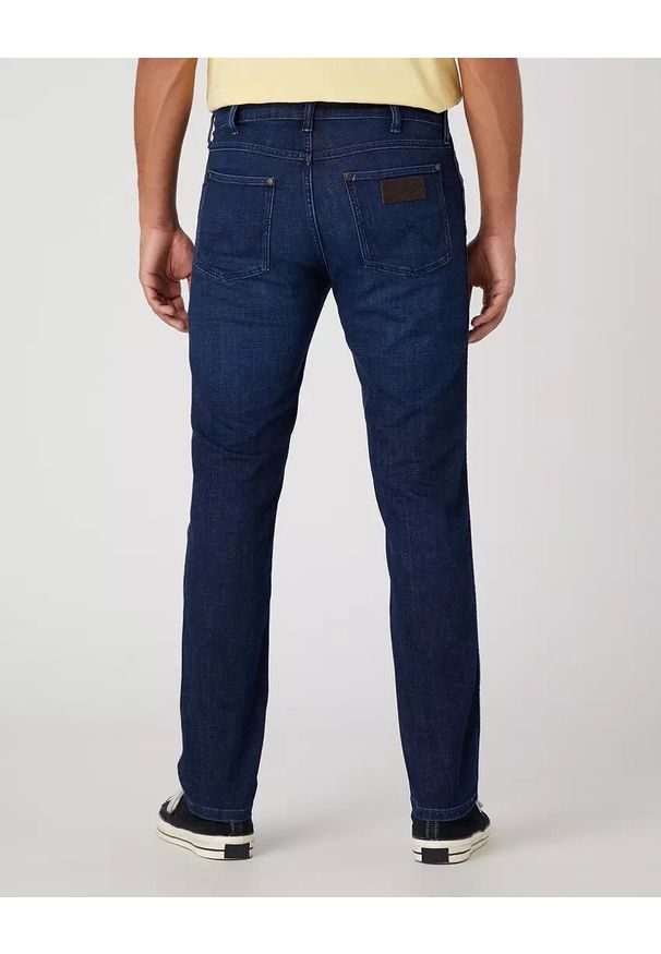 Wrangler - WRANGLER LARSTON MĘSKIE SPODNIE JEANSOWE JEANSY SOFT ROCK W18S74Y88 112331092. Styl: rockowy