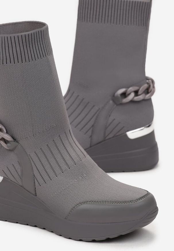 Born2be - Szare Sneakersy na Koturnie z Elastyczną Cholewką Letica. Kolor: szary. Szerokość cholewki: normalna. Sezon: jesień. Obcas: na koturnie. Styl: elegancki