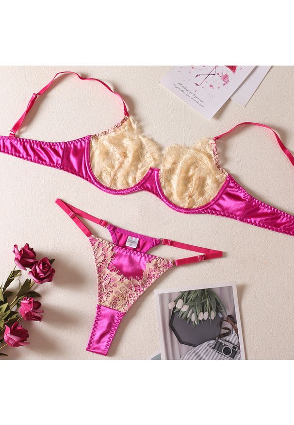 Intica - Strój kąpielowy z koronką i satynowymi akcentami na plażę Heidelore. Kolor: wielokolorowy. Materiał: satyna, koronka. Wzór: koronka