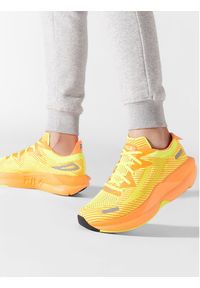 Fila Sneakersy Shocket Run FFM0079.23011 Żółty. Kolor: żółty. Materiał: materiał. Sport: bieganie