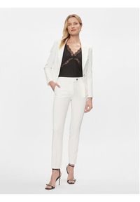 Rinascimento Spodnie materiałowe CFC0117747003 Biały Regular Fit. Kolor: biały. Materiał: syntetyk #2
