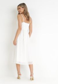 Born2be - Biała Rozkloszowana Sukienka Midi na Cienkich Ramiączkach z Wiązaniem w Talii Tessonne. Kolor: biały. Długość rękawa: na ramiączkach. Długość: midi #4
