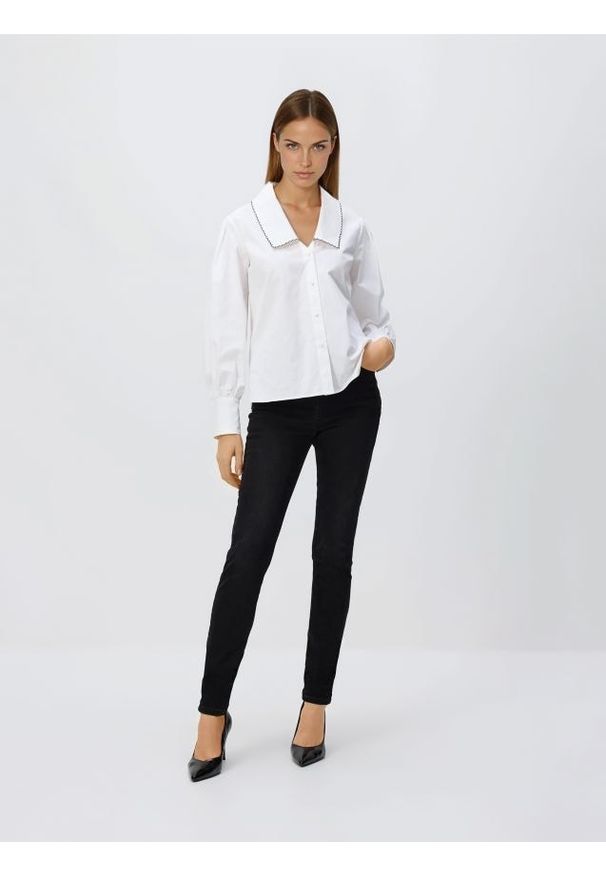 Reserved - Jeansy slim z dłuższą nogawką - czarny. Kolor: czarny. Długość: długie