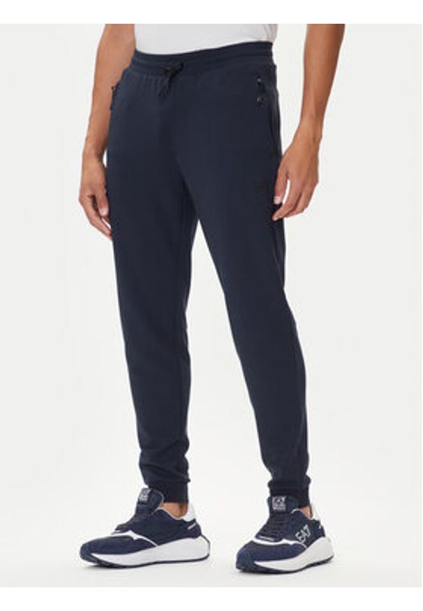 EA7 Emporio Armani Dres 7M000665 AF12501 UB102 Granatowy Regular Fit. Kolor: niebieski. Materiał: syntetyk