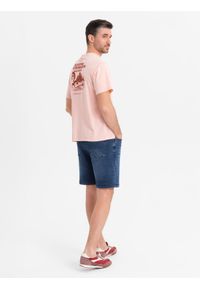 Ombre Clothing - Męskie szorty z gumką w pasie i efektem sprania – niebieskie V2 - Rozmiar: L. Okazja: na co dzień. Kolor: niebieski. Materiał: skóra, denim, materiał, bawełna, elastan. Sezon: lato. Styl: casual, elegancki #12