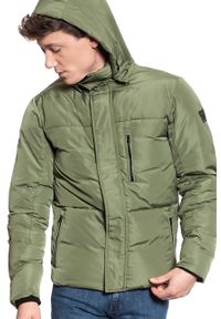 Wrangler - WRANGLER PROTECTOR JACKET MĘSKA KURTKA ZIMOWA CLOVER GREEN W4A2W3G05. Typ kołnierza: kaptur. Materiał: puch. Sezon: zima #6