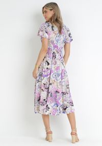 Born2be - Fioletowa Wiskozowa Sukienka Midi z Gumką w Pasie i Falbankami Yele. Typ kołnierza: kołnierz z falbankami. Kolor: fioletowy. Materiał: wiskoza. Długość rękawa: krótki rękaw. Wzór: aplikacja. Sezon: wiosna, lato. Długość: midi #5