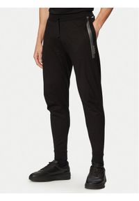 BOSS Spodnie dresowe Authentic 50554784 Czarny Regular Fit. Kolor: czarny. Materiał: bawełna #1