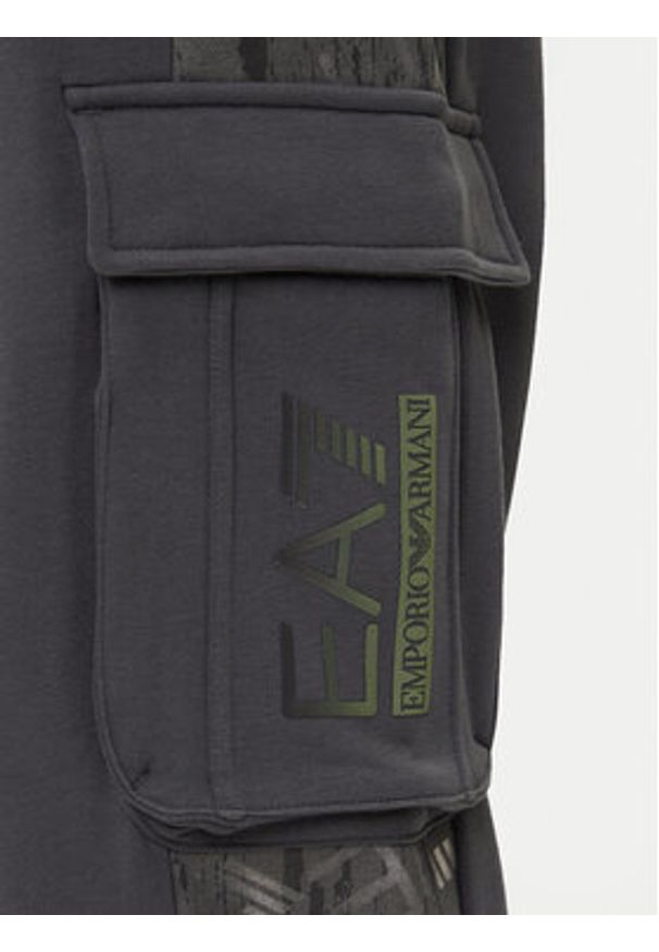 EA7 Emporio Armani Spodnie dresowe 7M001132 AF16549 U8117 Szary Regular Fit. Kolor: szary. Materiał: bawełna