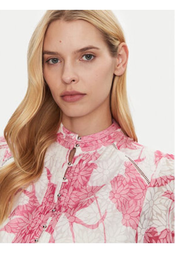 Guess Sukienka koktajlowa W5GK07 WH4K2 Biały Regular Fit. Kolor: biały. Materiał: syntetyk. Styl: wizytowy