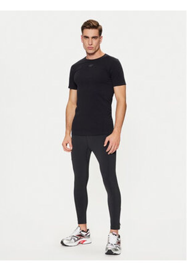 4f - 4F Koszulka techniczna 4FWAW24TFTSM0975 Szary Slim Fit. Kolor: szary. Materiał: syntetyk
