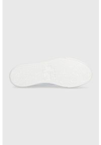 Calvin Klein Jeans trampki VULC FLATFORM BOLD ESSENTIAL damskie kolor biały YW0YW01031. Nosek buta: okrągły. Zapięcie: sznurówki. Kolor: biały. Materiał: materiał, włókno, guma. Szerokość cholewki: normalna #4