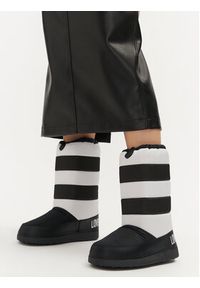 Love Moschino - LOVE MOSCHINO Śniegowce JA24302G0LISG00A Czarny. Kolor: czarny. Materiał: materiał #4