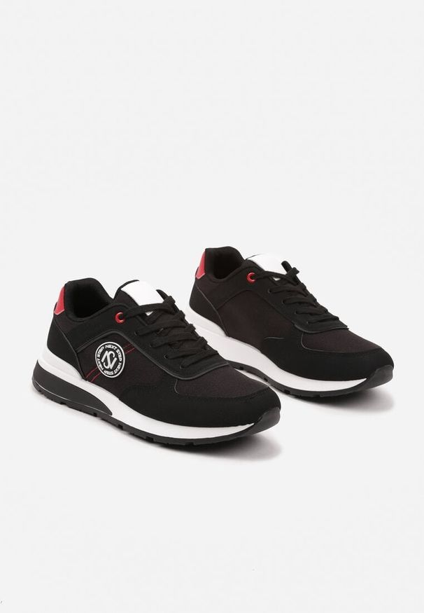 Born2be - Czarne Buty Sportowe Sznurowane z Przeszyciami i Naszywką na Boku Garilsa. Okazja: na co dzień. Nosek buta: okrągły. Kolor: czarny. Materiał: jeans. Wzór: aplikacja