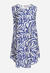 Born2be - Niebieska Rozkloszowana Sukienka z Wiskozy o Trapezowym Kroju Bez Rękawów Folariela. Okazja: na co dzień. Kolor: niebieski. Materiał: wiskoza. Długość rękawa: bez rękawów. Typ sukienki: trapezowe. Styl: klasyczny, casual, elegancki #2