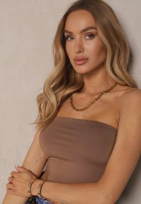 Renee - Jasnobrązowy Top z Elastycznej Tkaniny z Gumką z Tyłu Fynla. Kolor: brązowy. Materiał: tkanina. Długość rękawa: bez rękawów #5