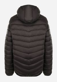 Born2be - Czarna Kurtka Pikowana z Kapturem Minae. Okazja: na co dzień. Typ kołnierza: kaptur. Kolekcja: plus size. Kolor: czarny. Materiał: jeans, materiał. Długość rękawa: długi rękaw. Długość: długie. Styl: casual #8
