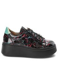 Czarne Sneakersy Maciejka Stylowe Obuwie Damskie. Kolor: czarny. Materiał: lakier #4